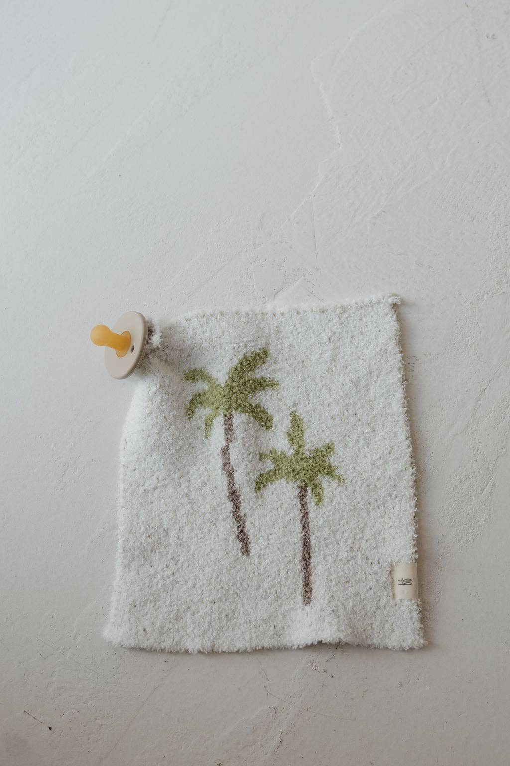 Lovey | Palm