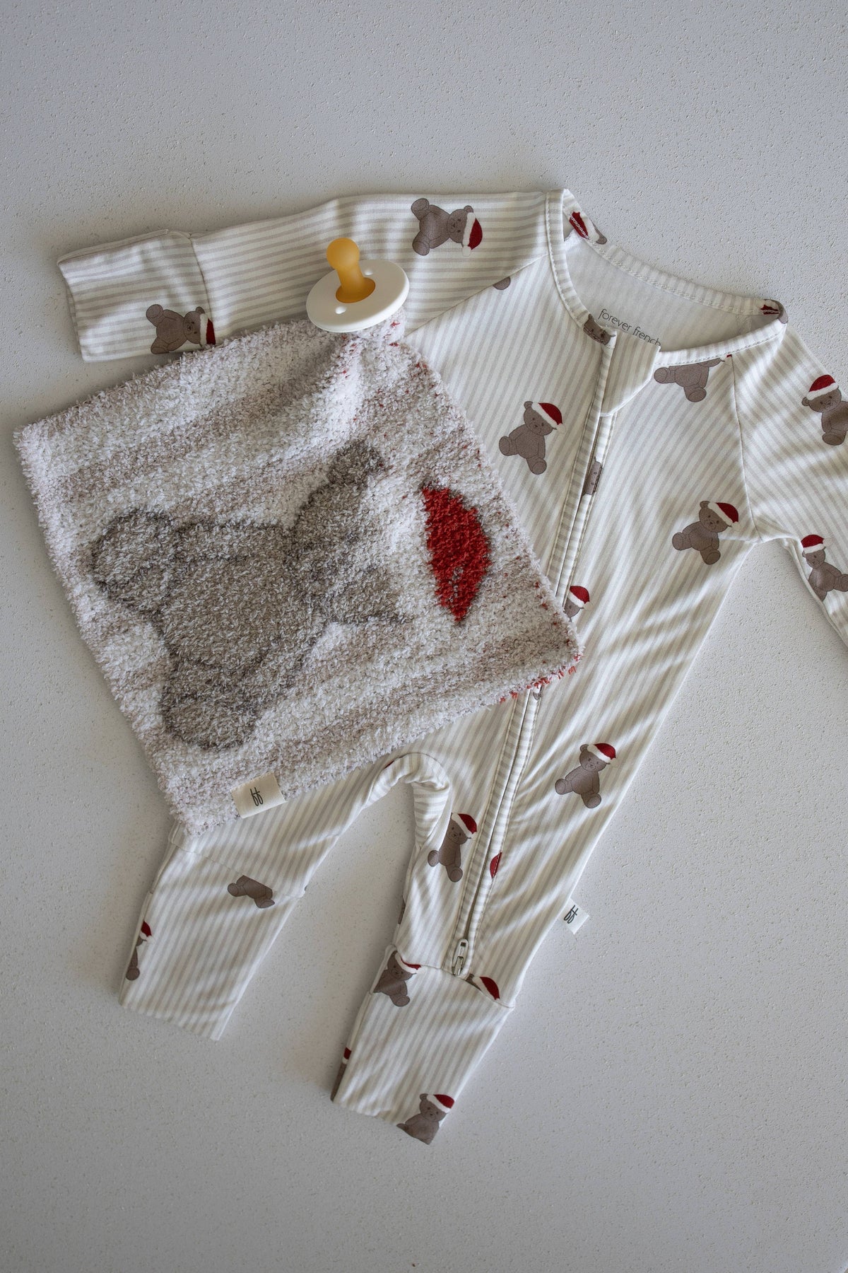 Lovey | Santa Teddy